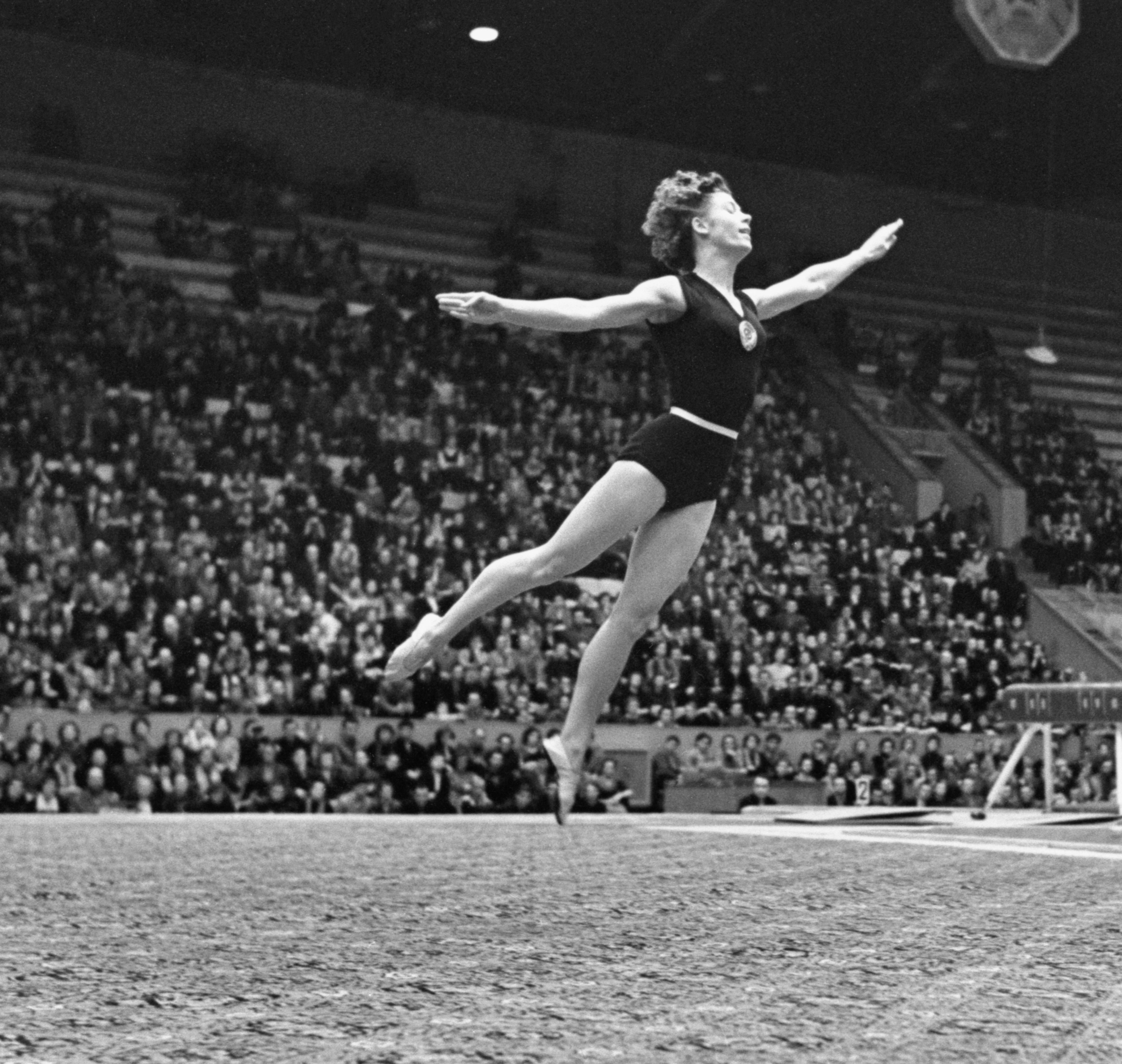 Лариса Латынина Олимпийская чемпионка