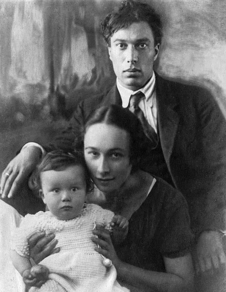 Борис Пастернак с семьёй, 1920-е годы