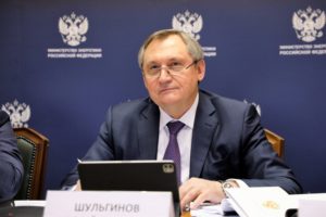 Министр Шульгинов допустил отмену запрета на экспорт бензина в будущем